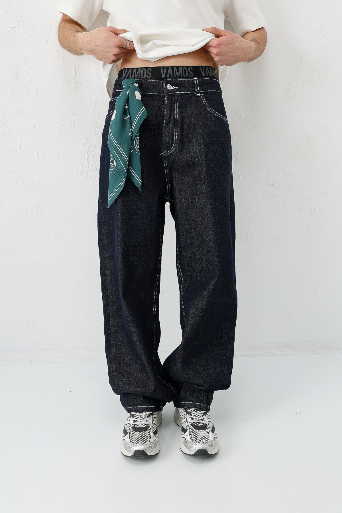 Baggy-Fit Jeans
