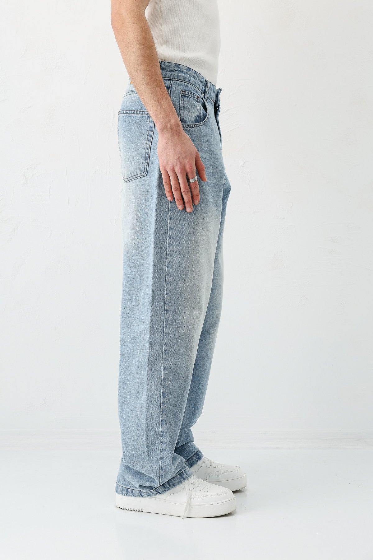 Super Baggy Fit Jeans