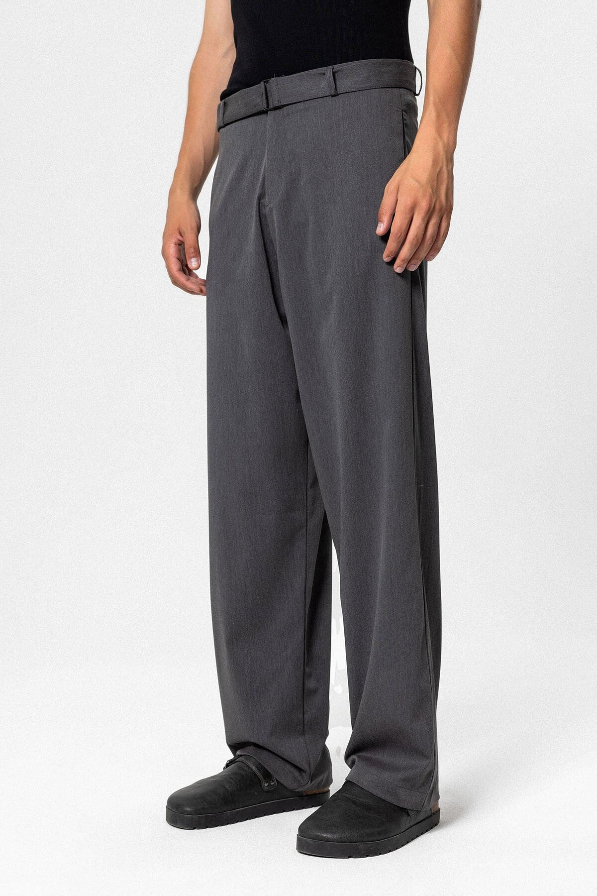 Arched-Waist Baggy Fabric Pants
