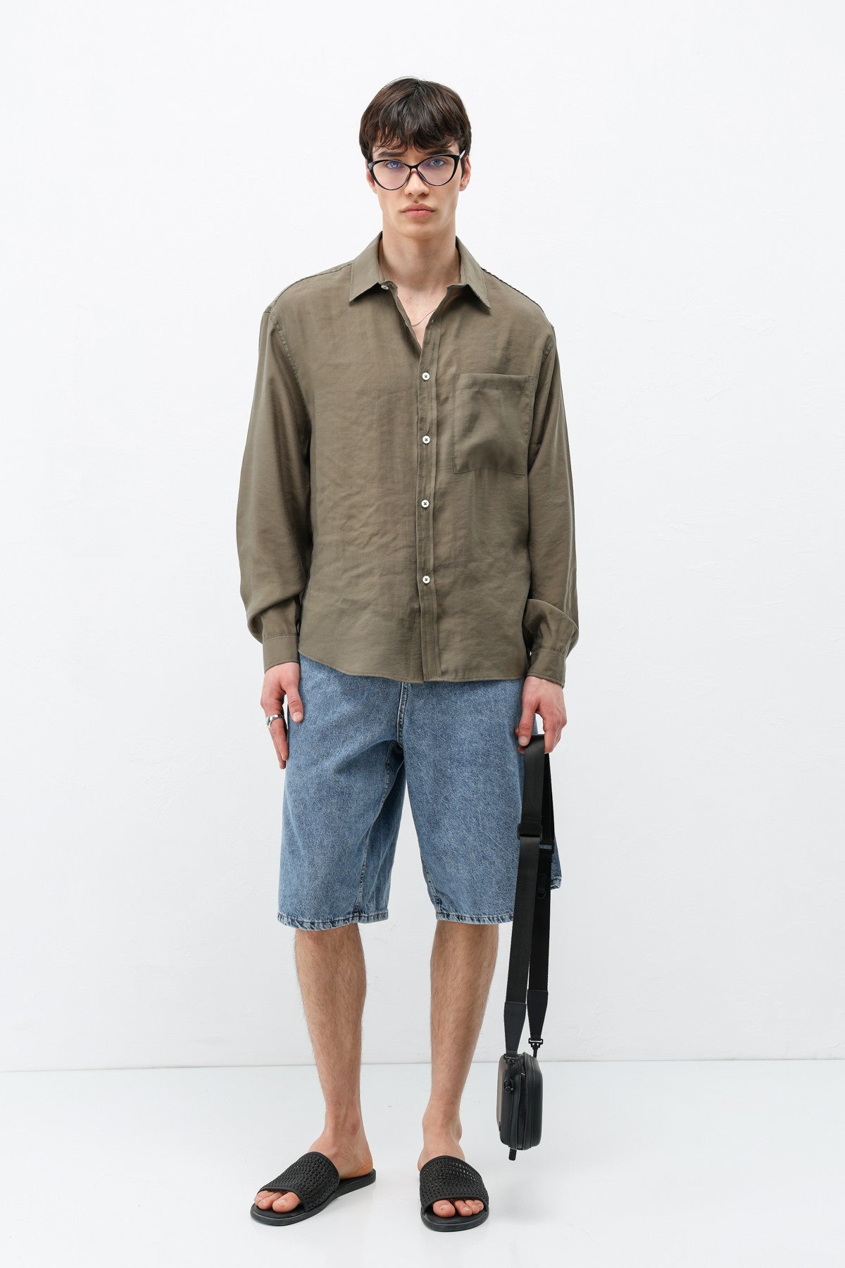 Oversized Shirt with Pockets Made of Modal Fabric