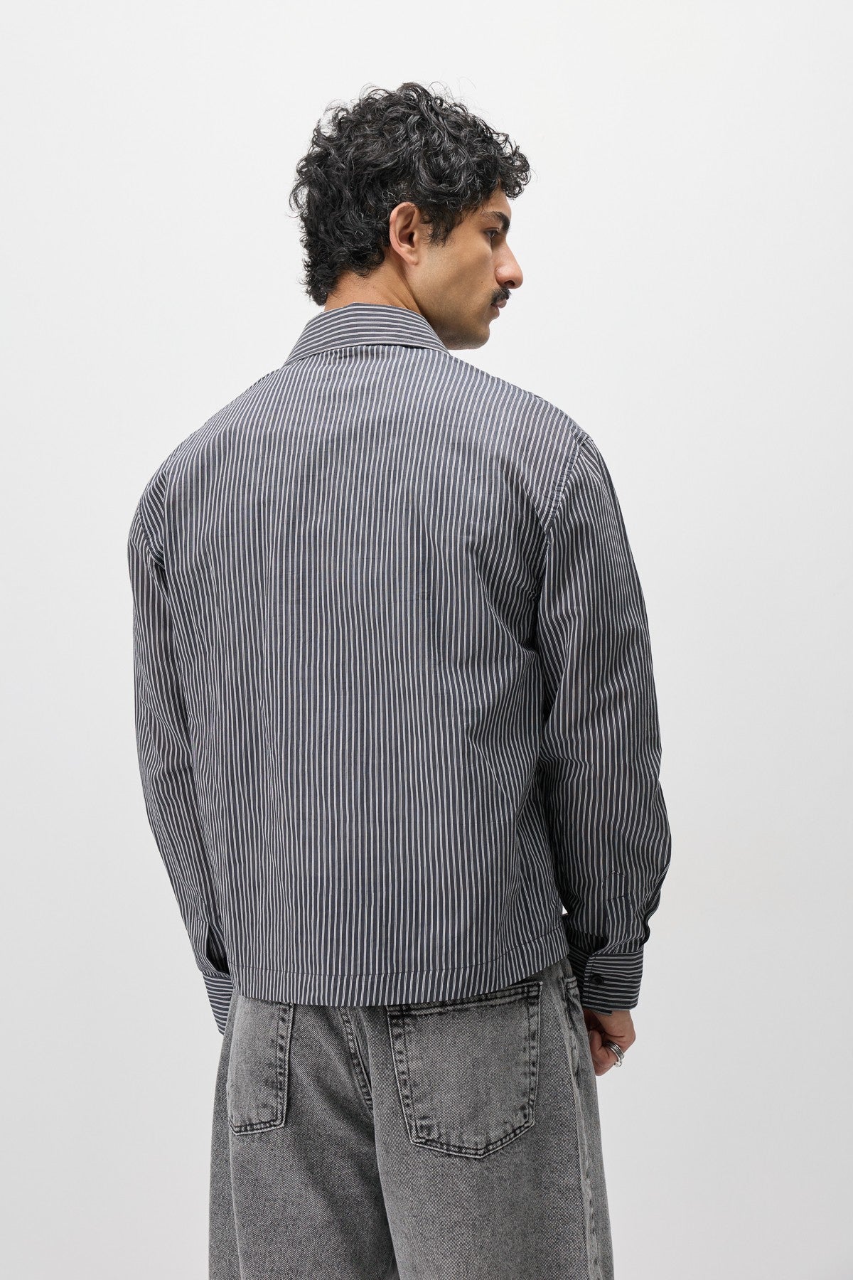 Long-Sleeved Boxyfit Shirt with Pockets