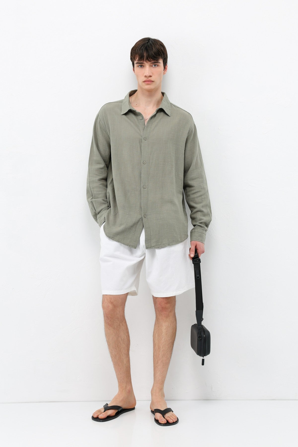 Basic Oversized Linen Shirt