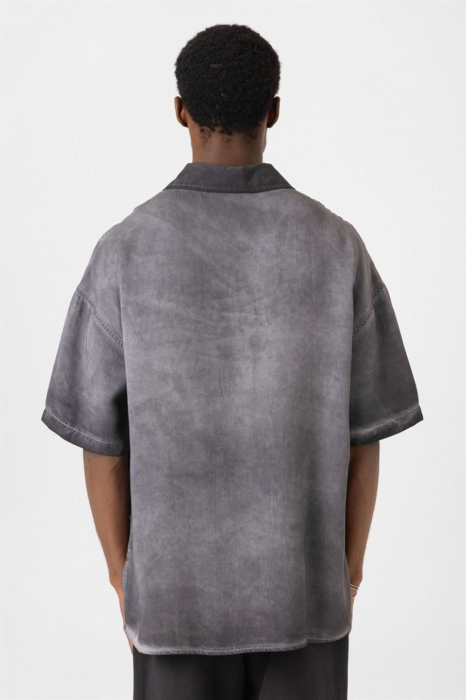 Oversized Short-Sleeve Shirt (Washed)