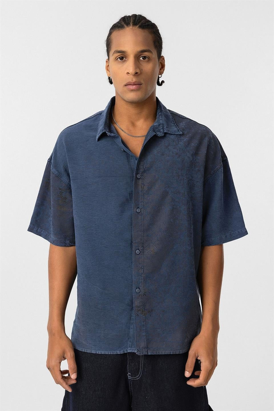 Oversized Short-Sleeve Tensel Shirt with a Washed Look