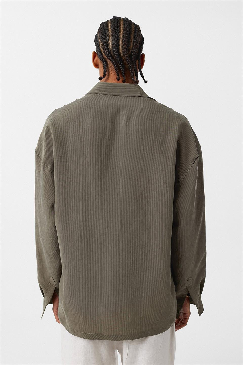 Basic Oversized Long-Sleeve Shirt