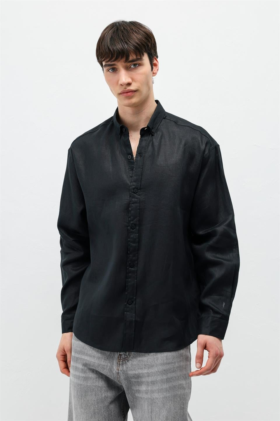 100% Linen Oversized Long-Sleeve Shirt