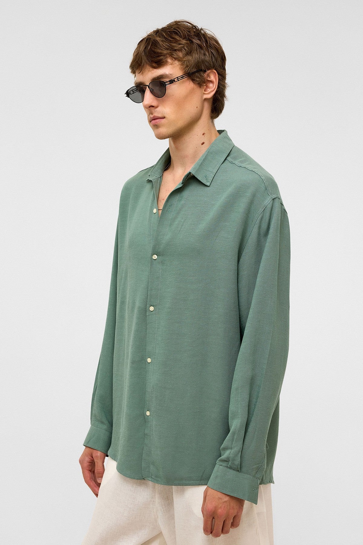 Oversized Long-Sleeved Linen Shirt