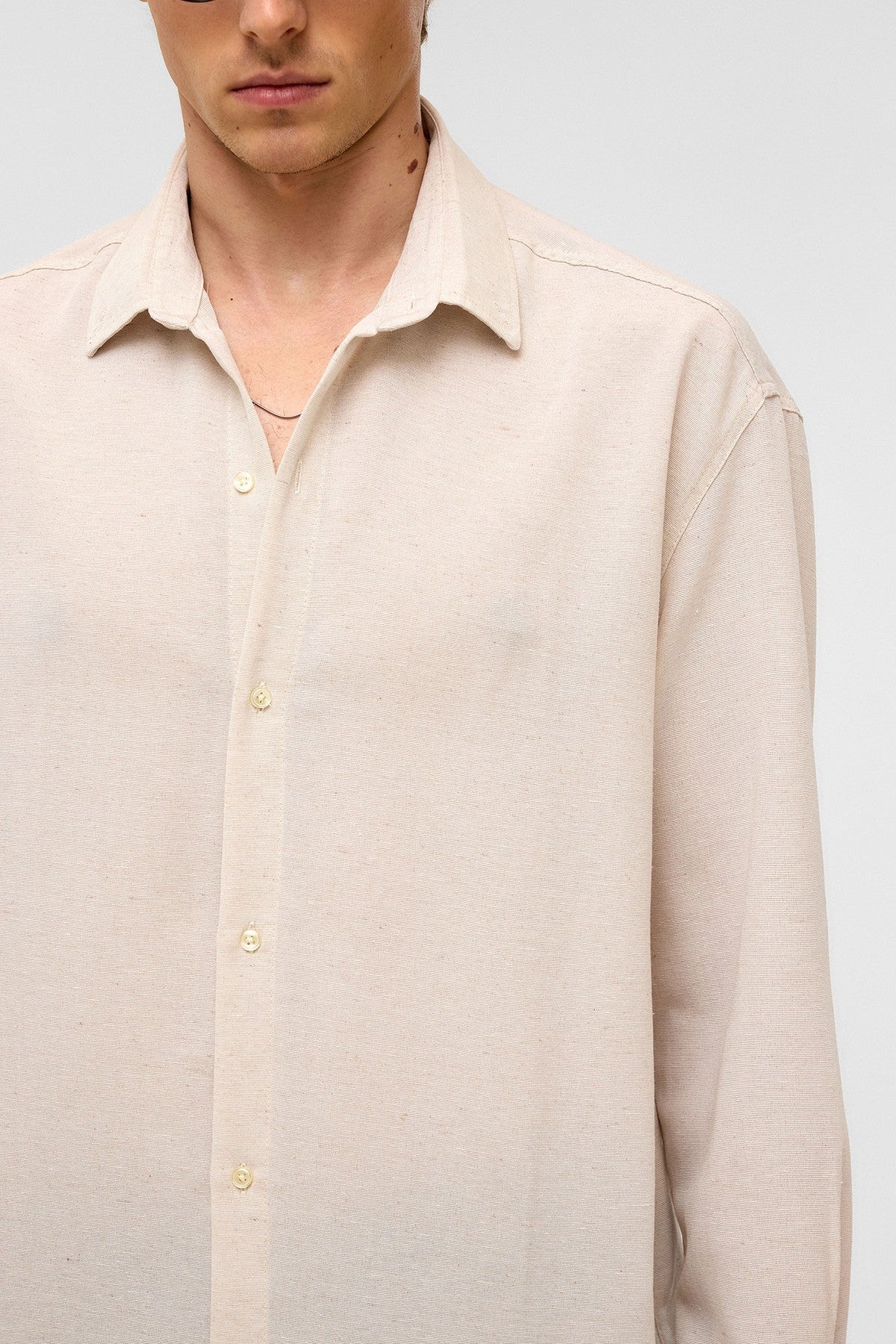 Oversized Long-Sleeved Linen Shirt