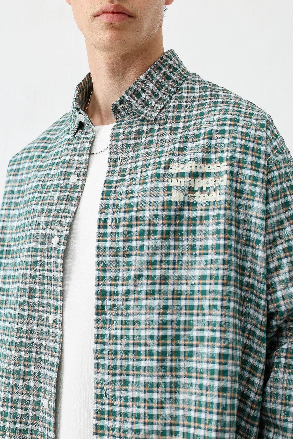 Long-Sleeved Checkered Shirt