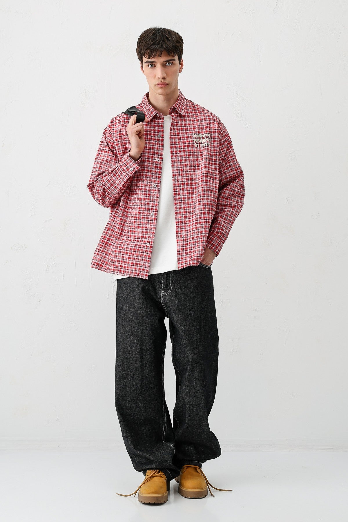 Long-Sleeved Checkered Shirt