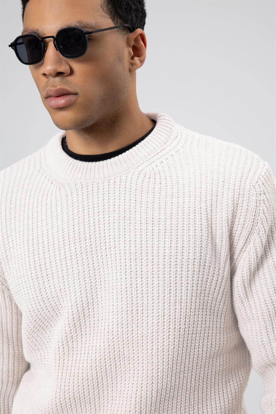 Oversized Crew-Neck Sweater V60-10