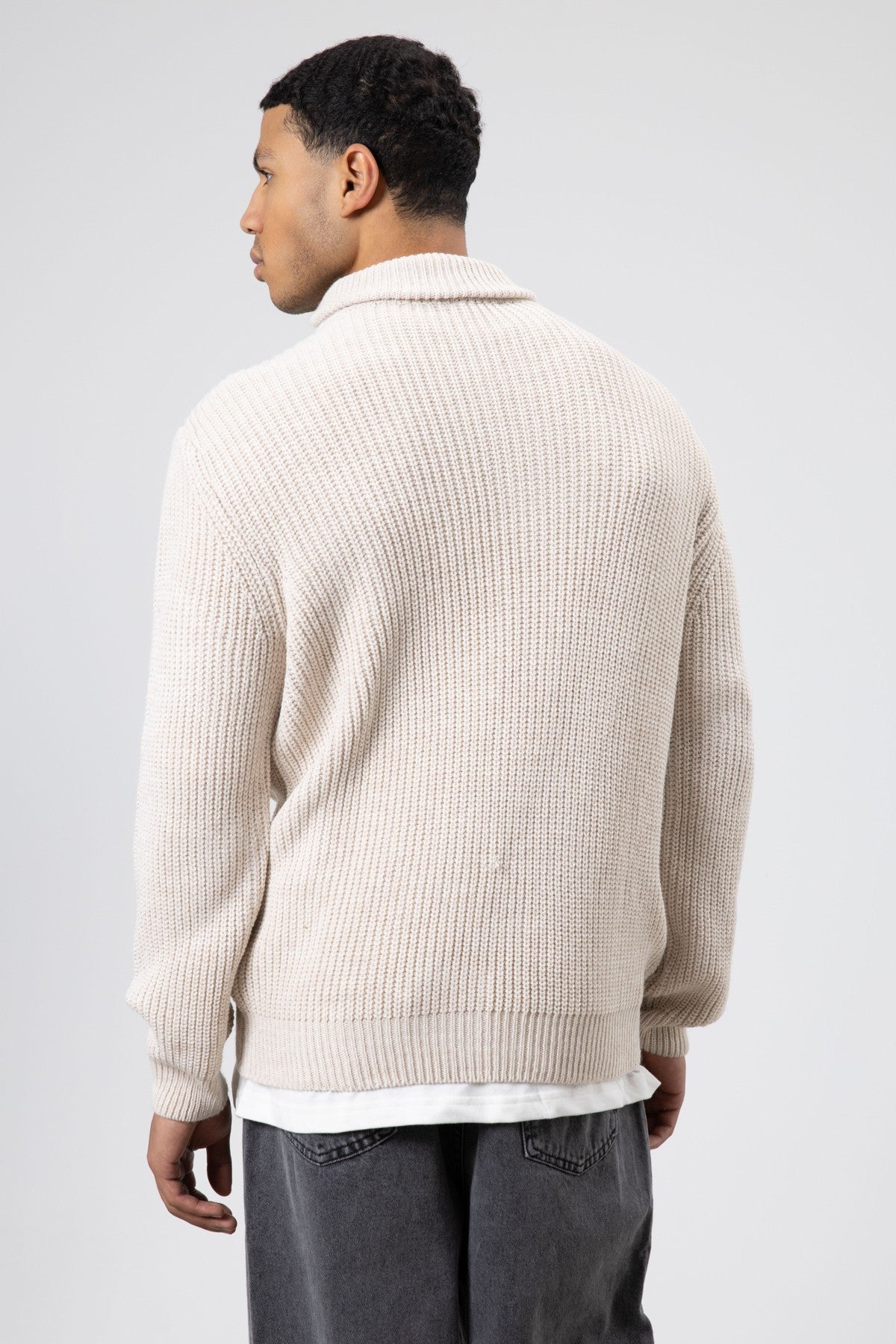 Oversized Zipper-Front Knit Cardigan