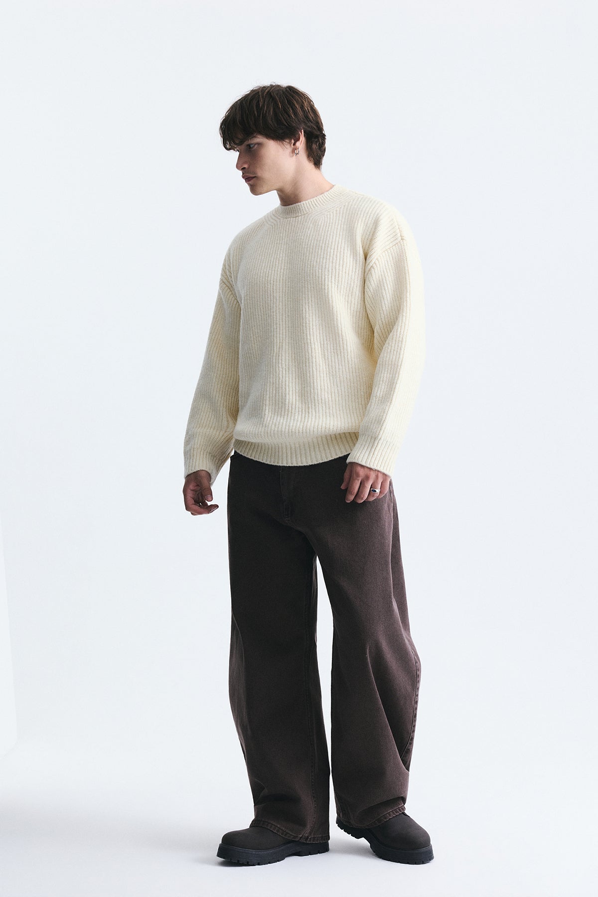 Oversized Ribbed Knit Sweater