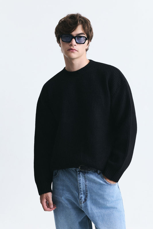 Oversized Ribbed Knit Sweater
