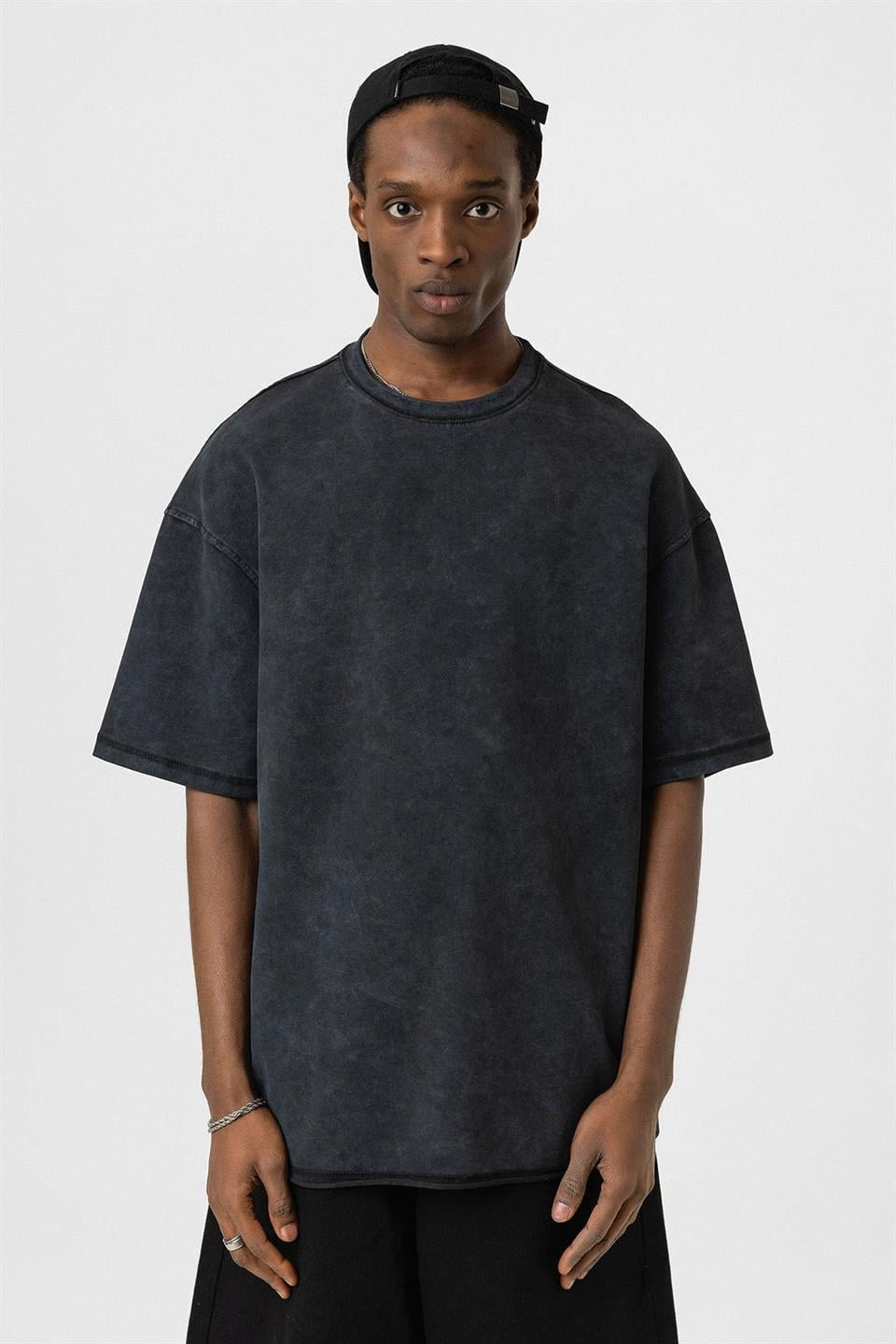 Basic Oversized T-Shirt (Machine Washable)