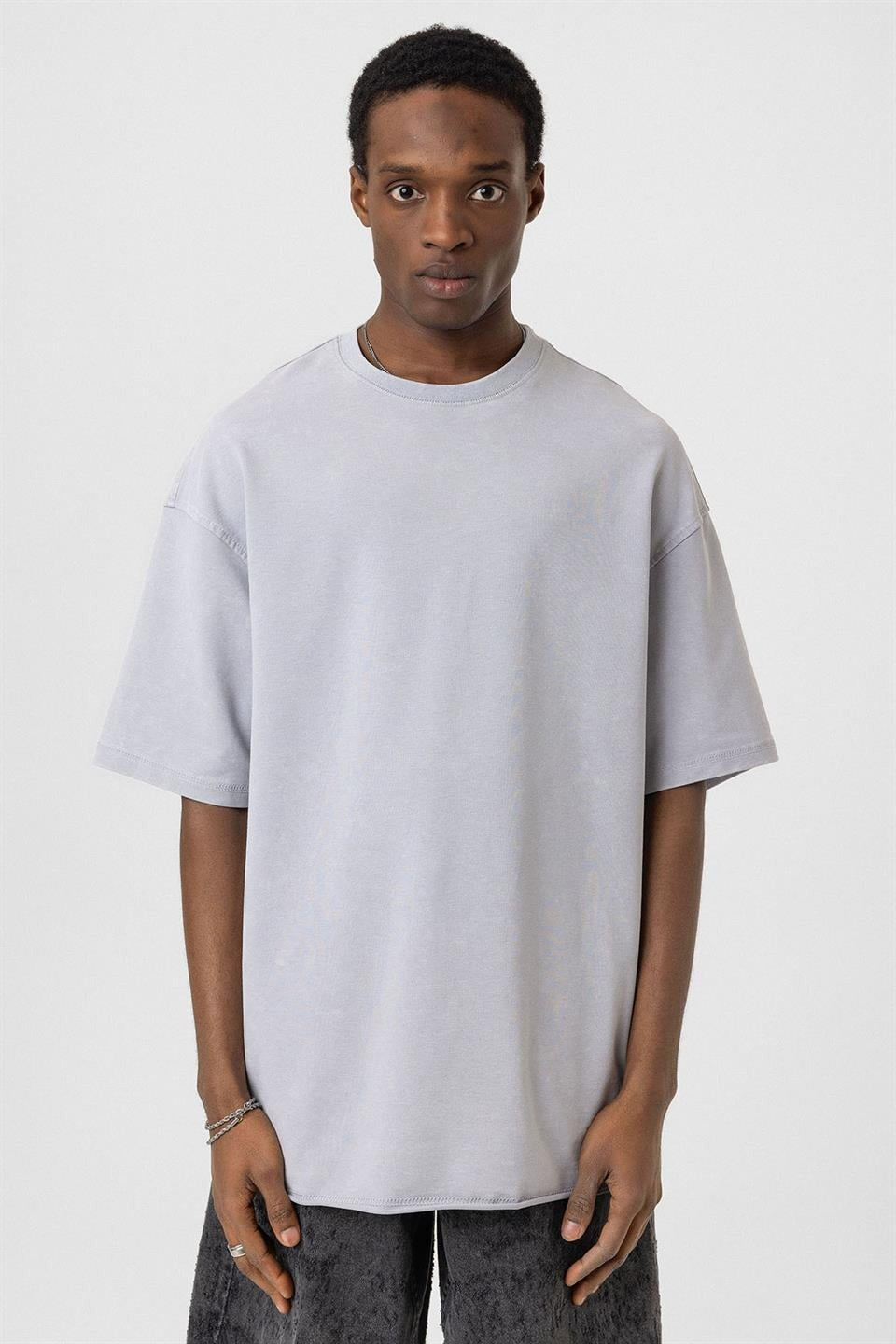 Basic Oversized T-Shirt (Machine Washable)