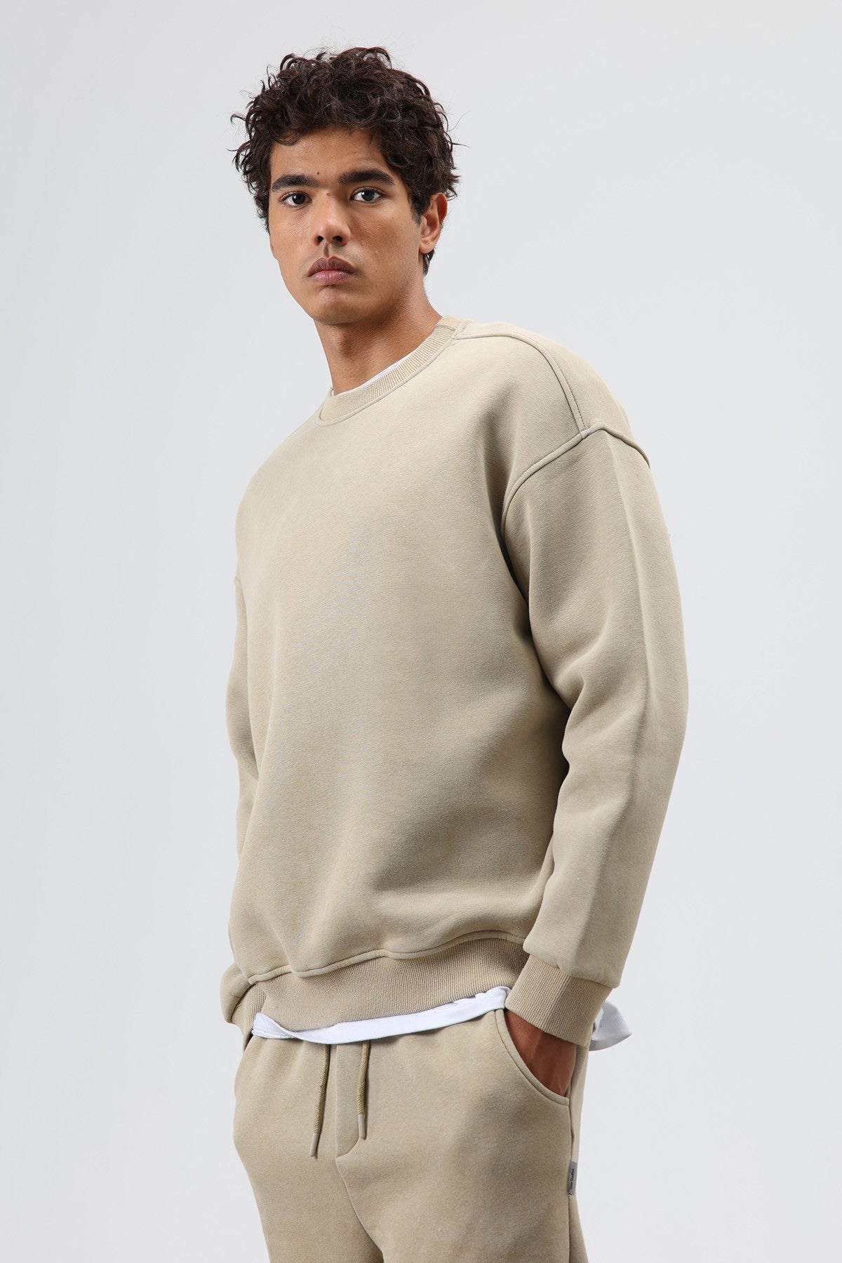 Basic Oversized Washed Sweatshirt