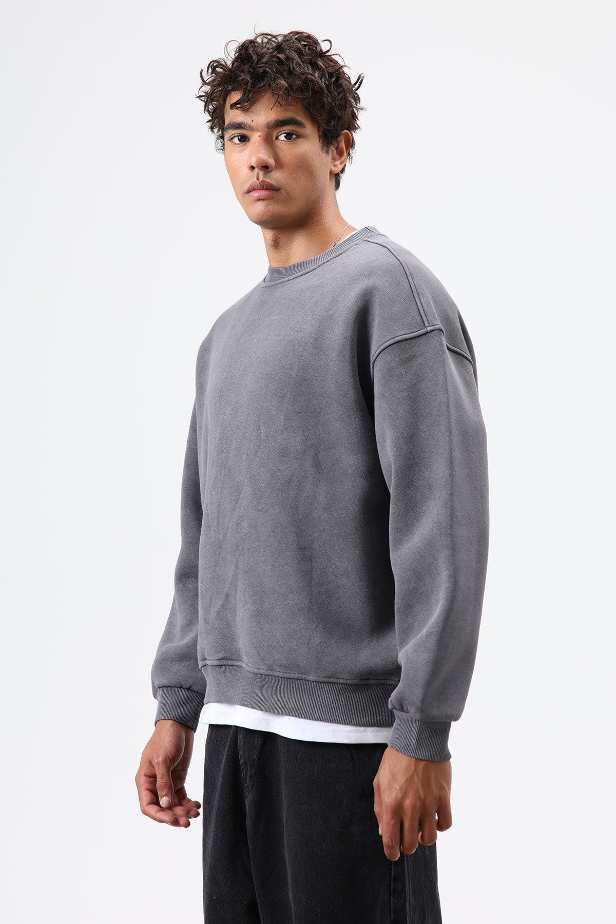 Basic Oversized Washed Sweatshirt