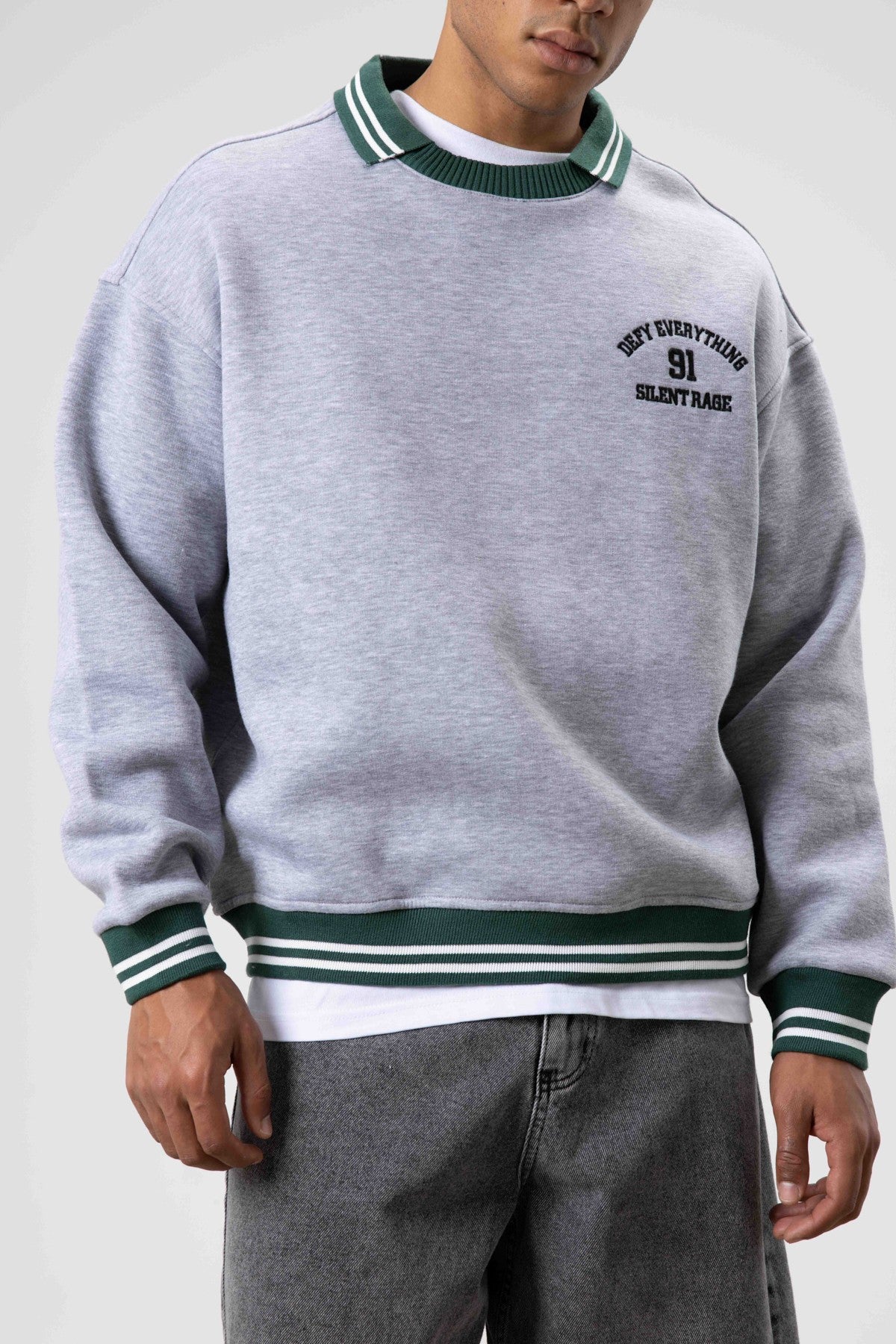 Oversized Collar Sweatshirt with Embroidery Details