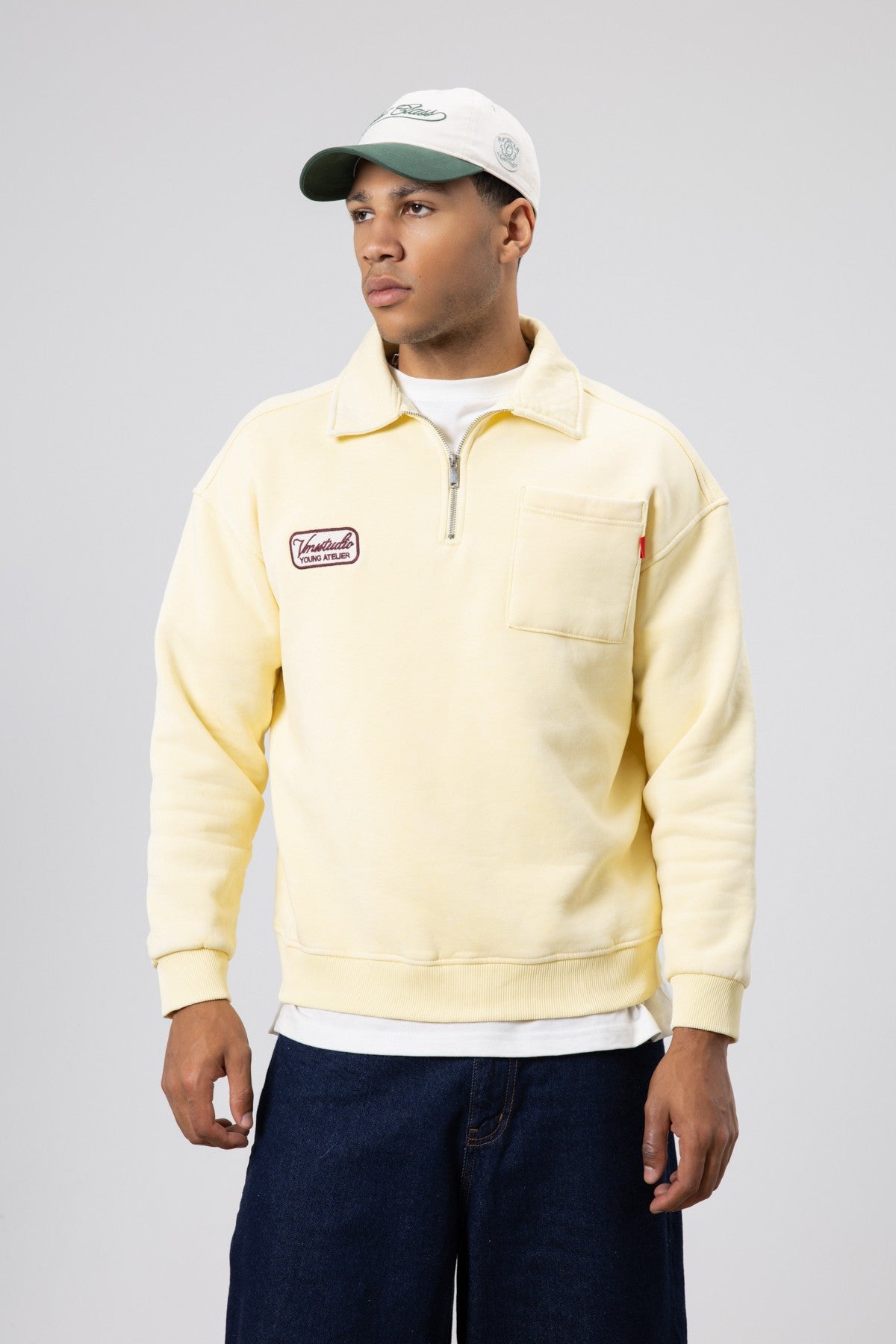Oversized Printed Sweatshirt with a Collar and Zipper