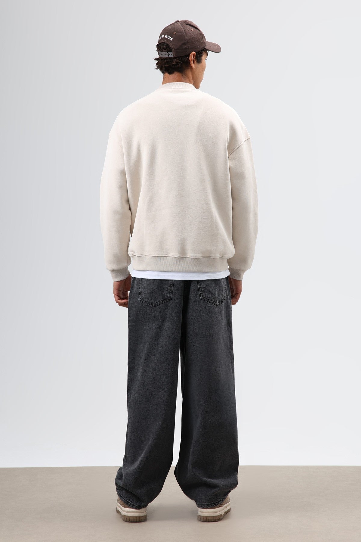 Oversized Henley-Neck Printed Sweatshirt