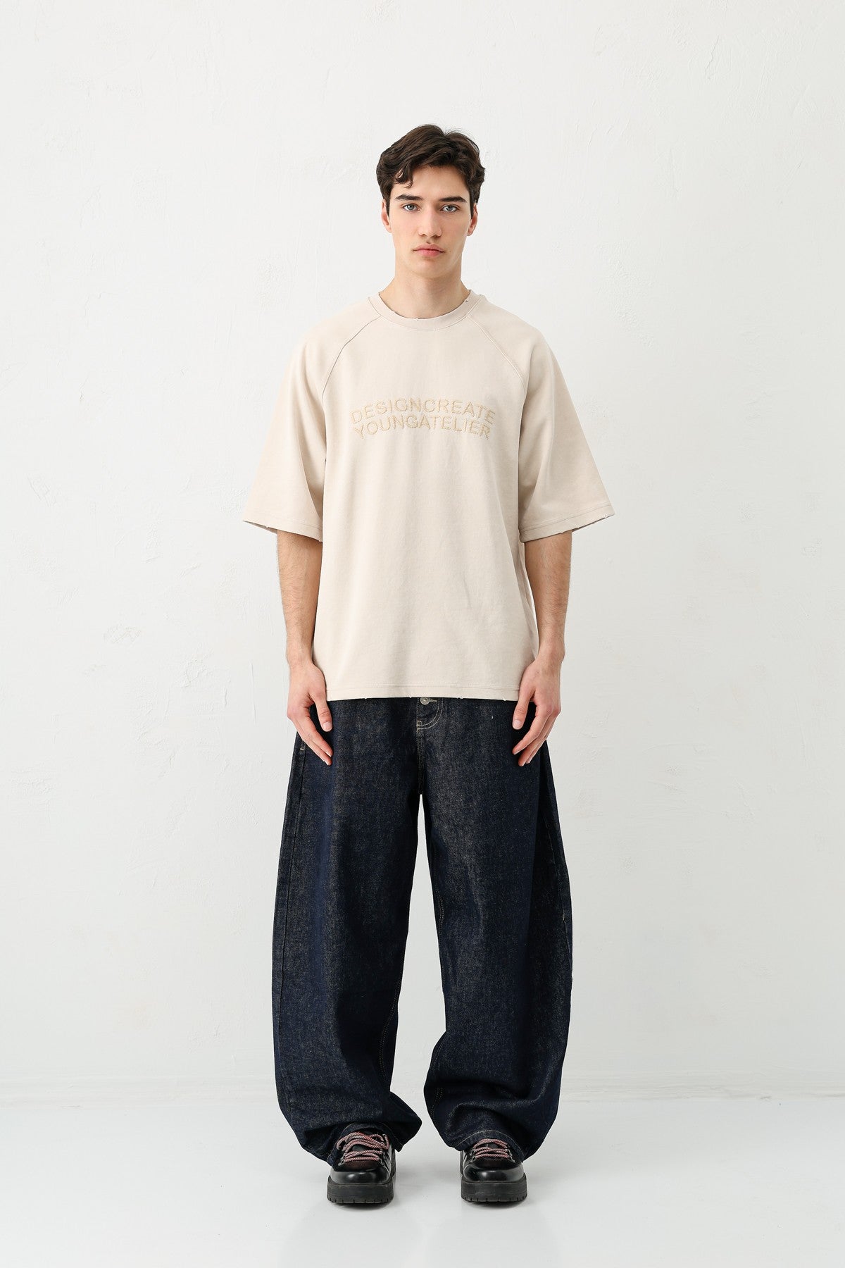 Oversized Raglan-Sleeve T-Shirt with Printed Text