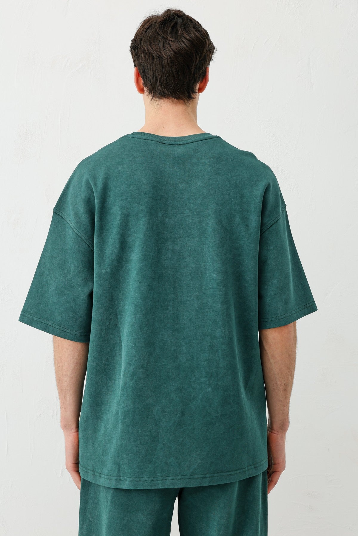 Short-Sleeved, Washed Oversized T-Shirt