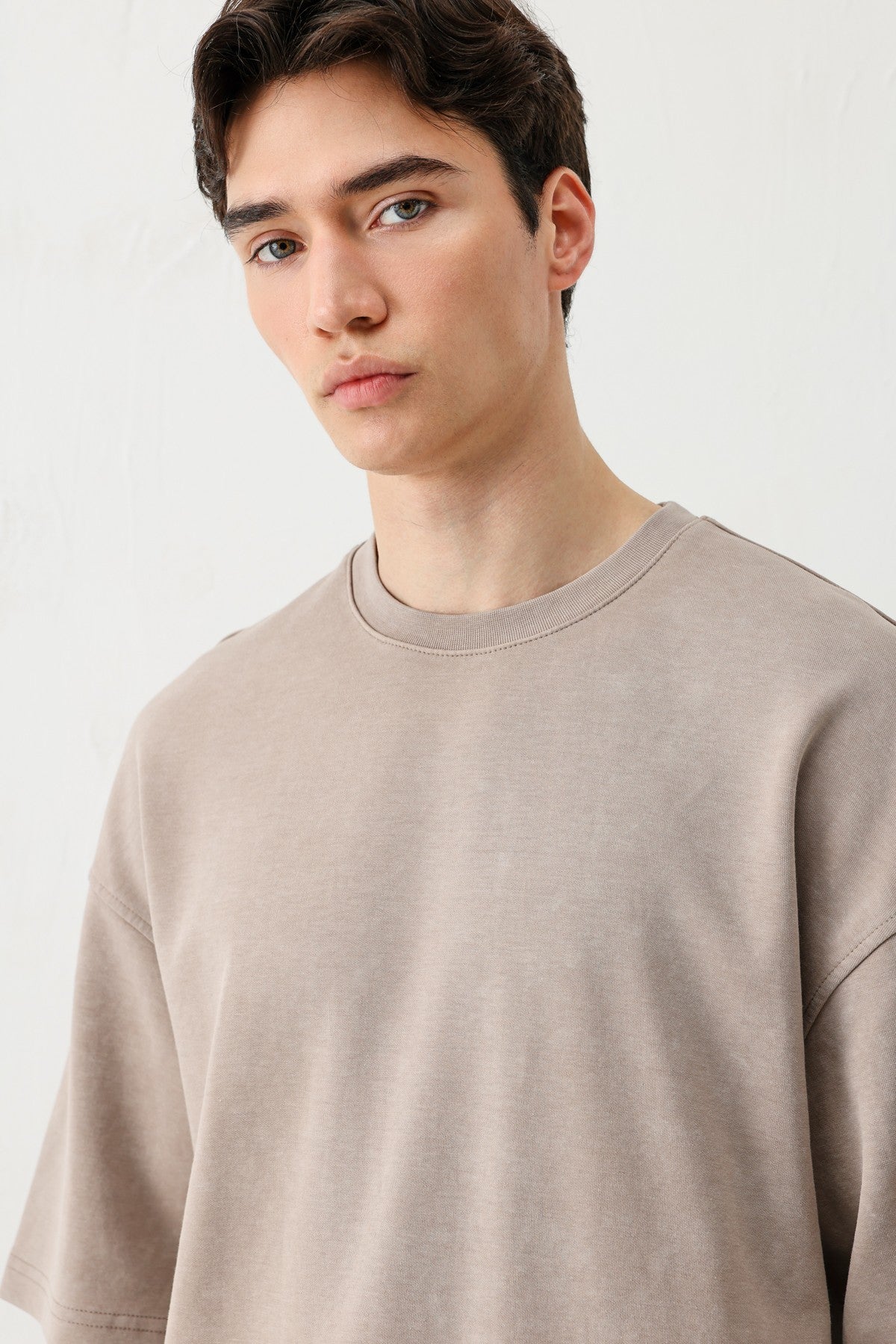 Short-Sleeved, Washed Oversized T-Shirt