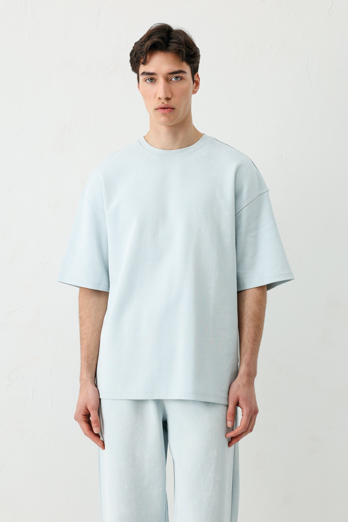 Short-Sleeved, Washed Oversized T-Shirt