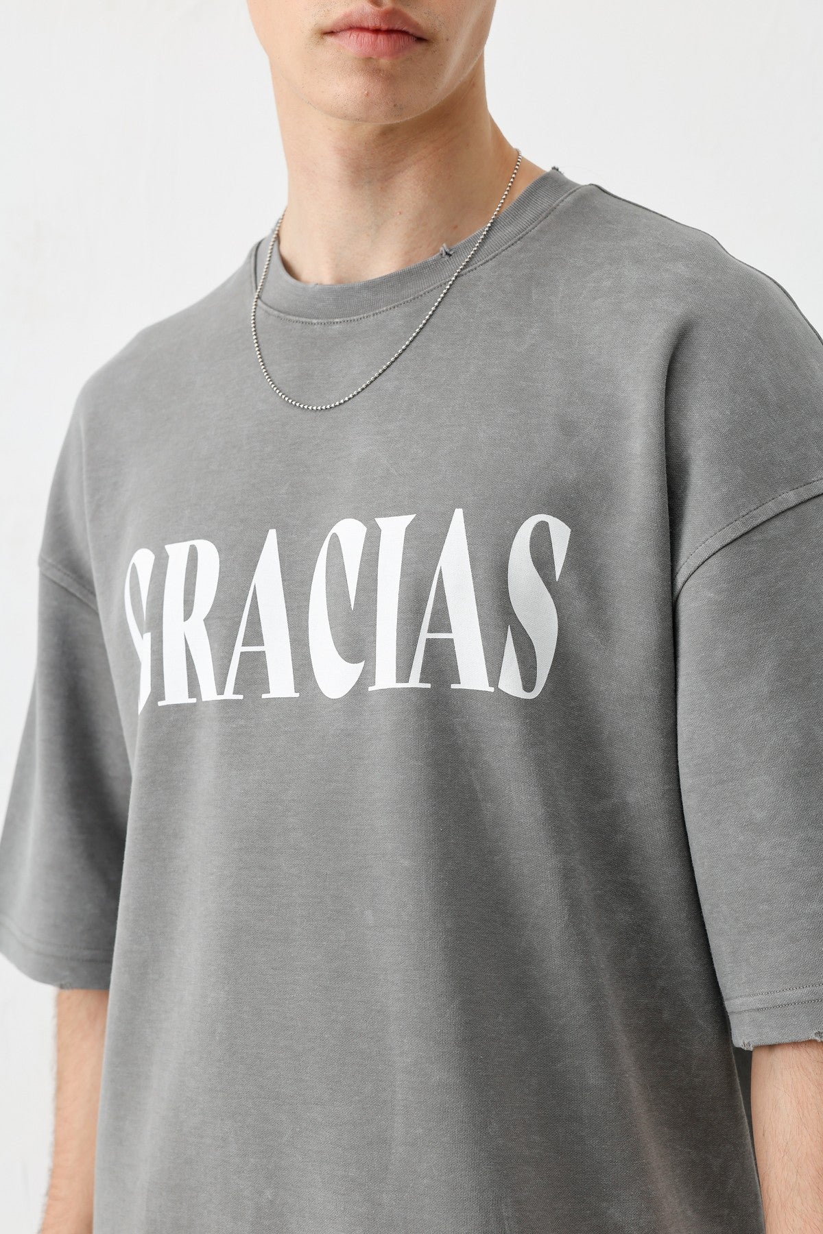 Oversized "Gracias" Printed T-Shirt