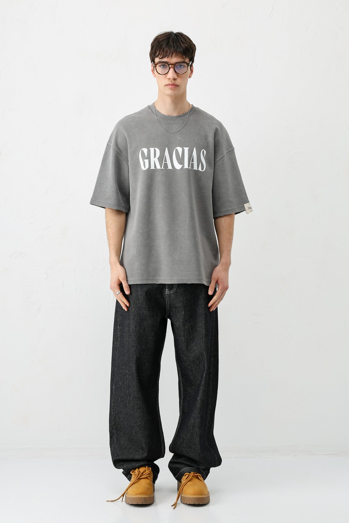 Oversized "Gracias" Printed T-Shirt