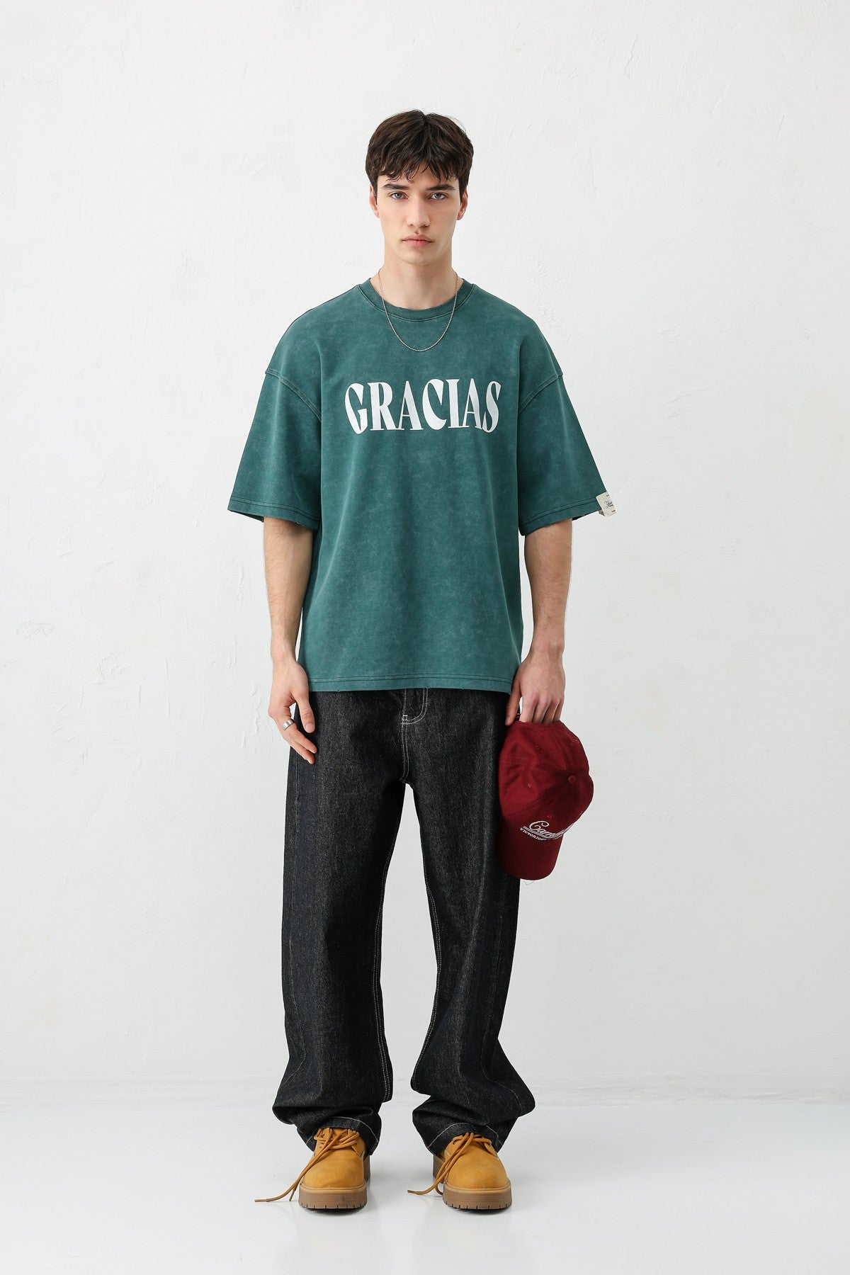 Oversized "Gracias" Printed T-Shirt