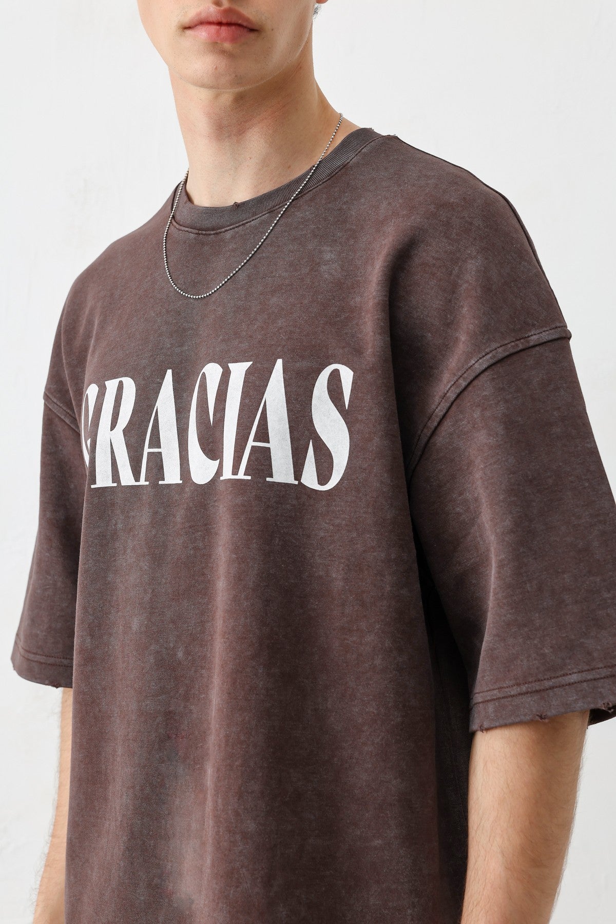 Oversized "Gracias" Printed T-Shirt