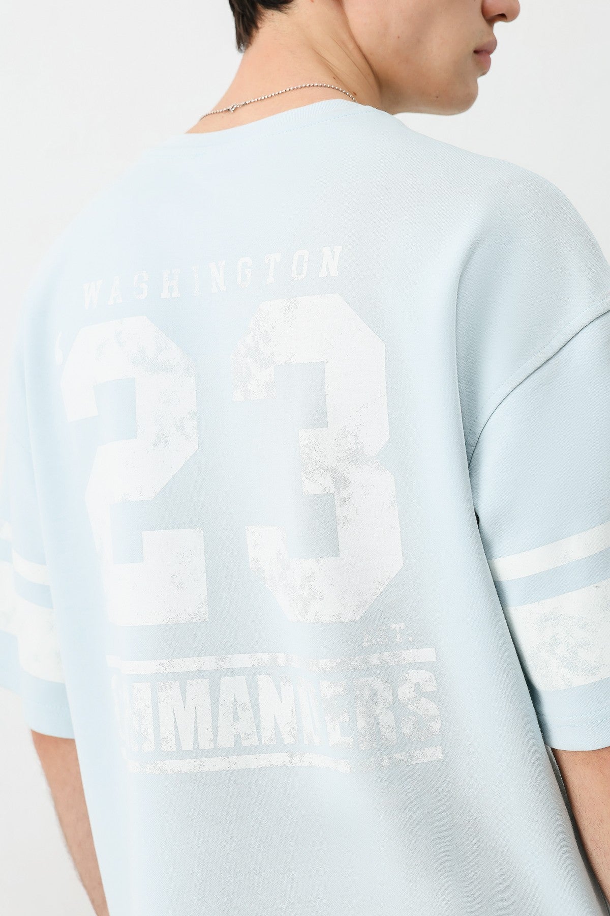 Oversized T-Shirt with V-Print and Sleeve Details