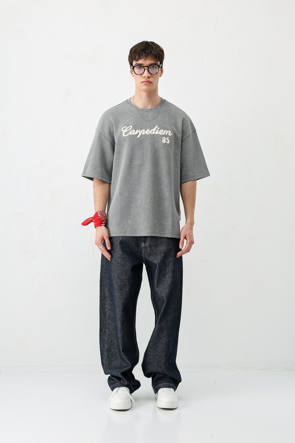 OVERSIZED WASHED T-SHIRT