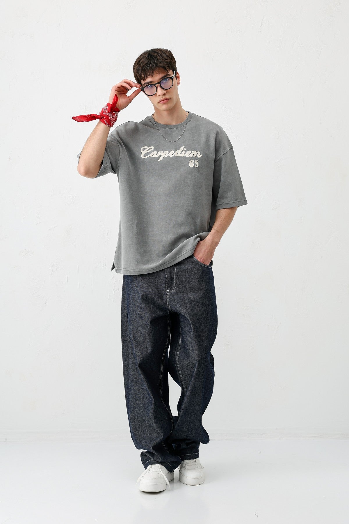 OVERSIZED WASHED T-SHIRT