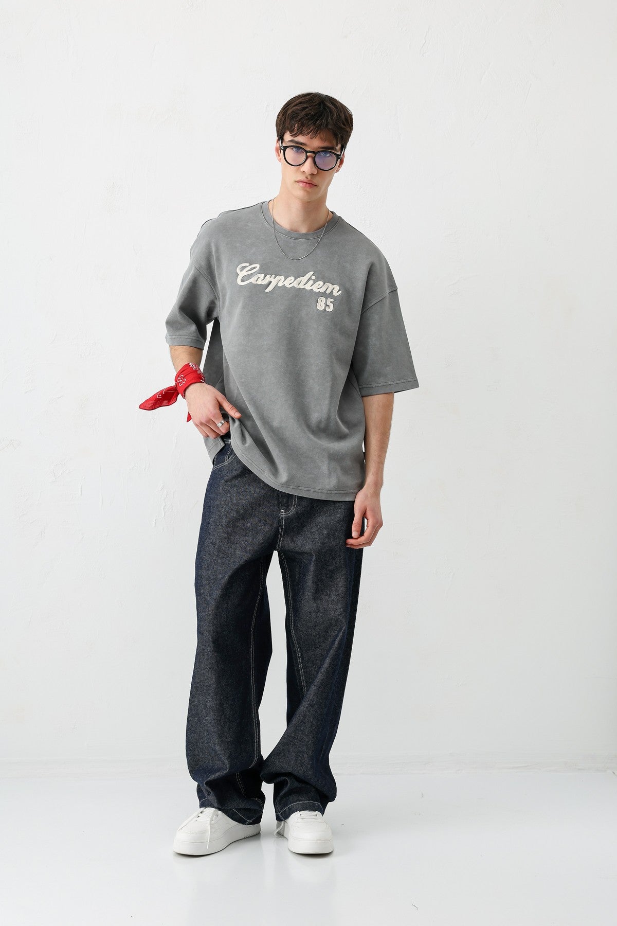 OVERSIZED WASHED T-SHIRT