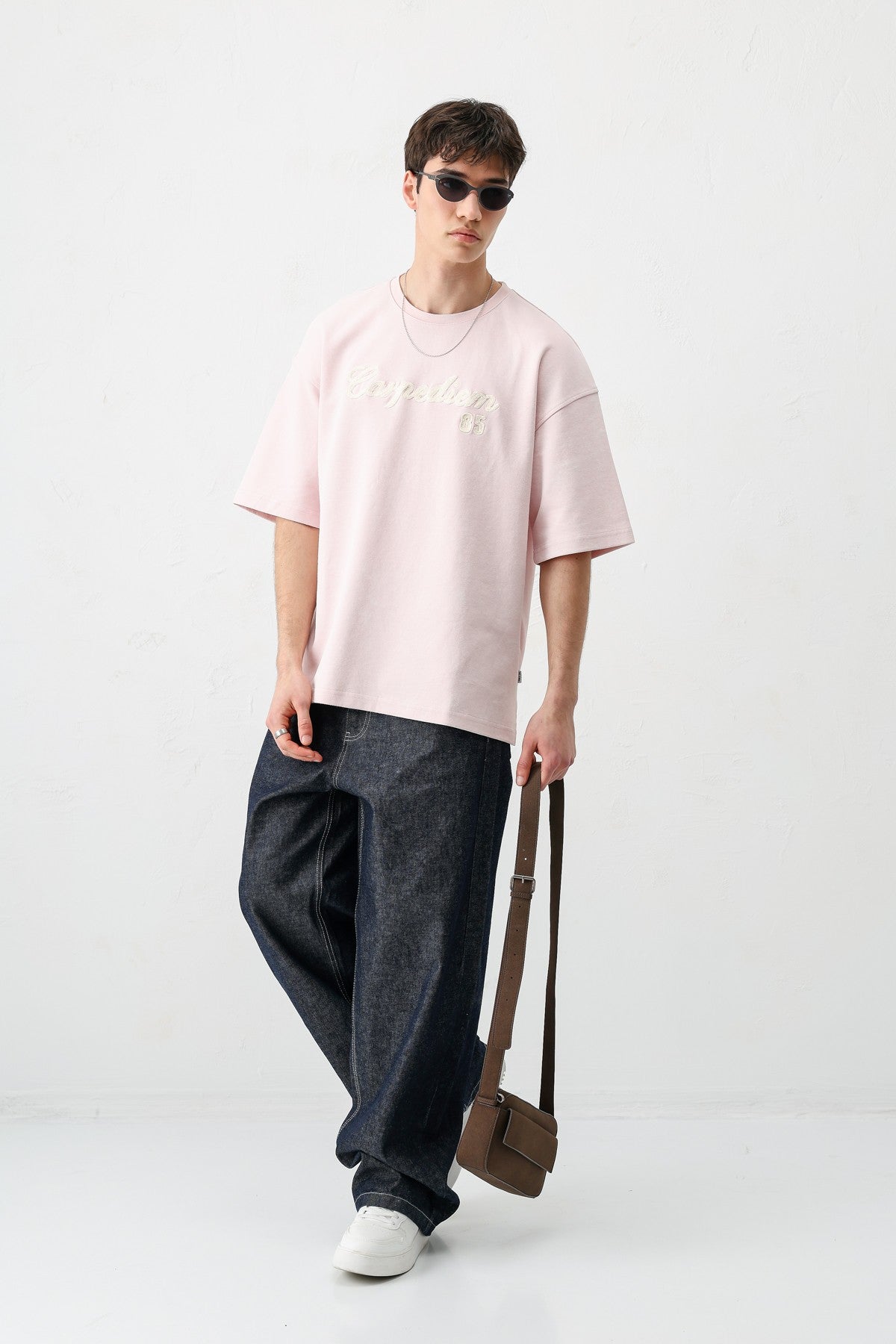OVERSIZED WASHED T-SHIRT