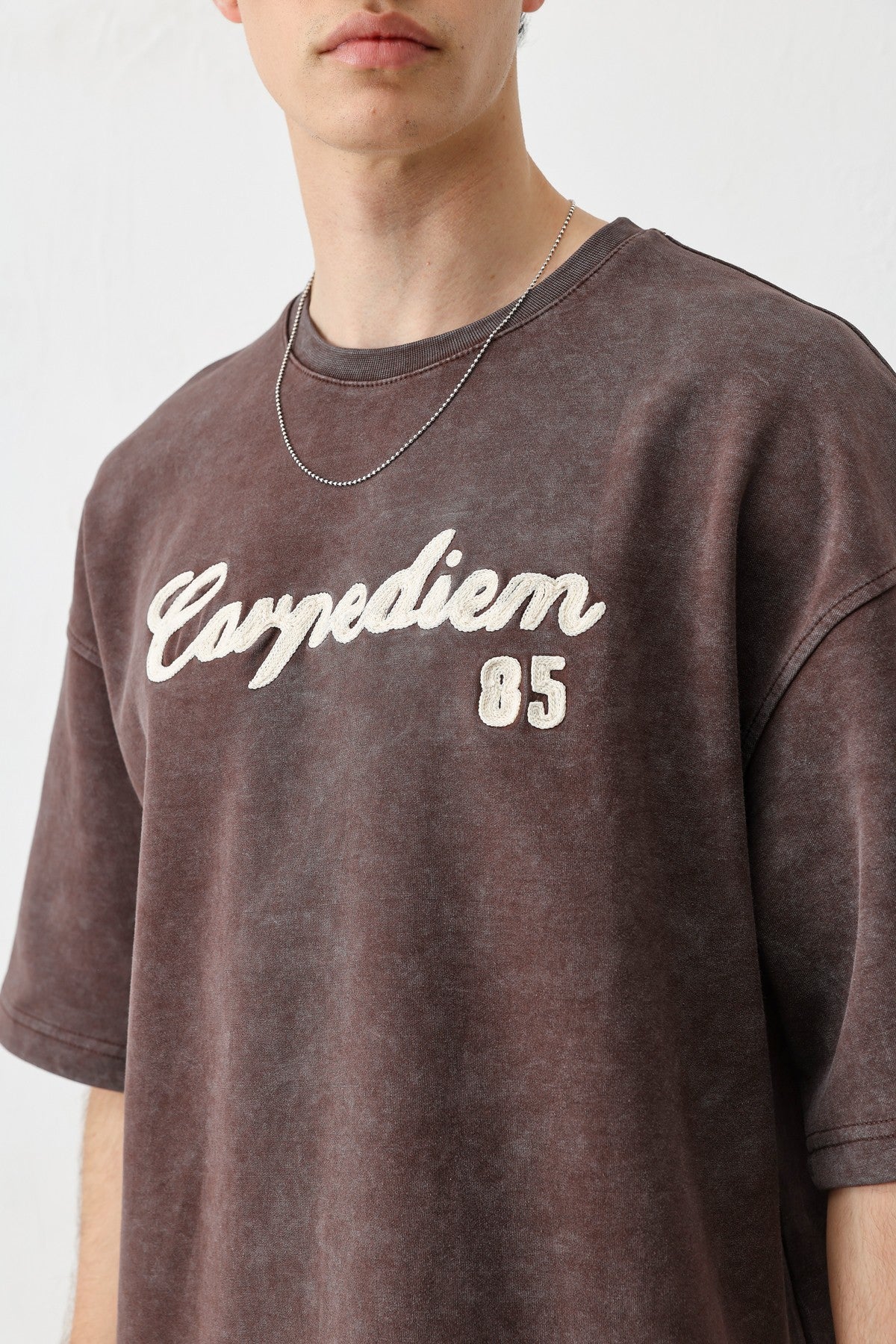 OVERSIZED WASHED T-SHIRT