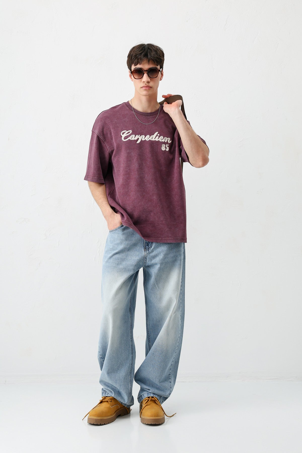 OVERSIZED WASHED T-SHIRT
