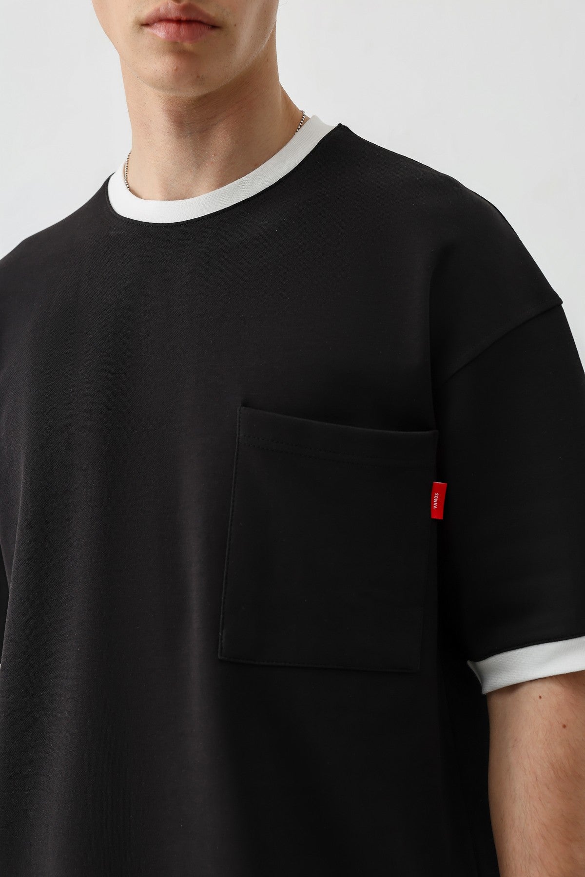 Short-Sleeved Oversized T-Shirt with Pockets