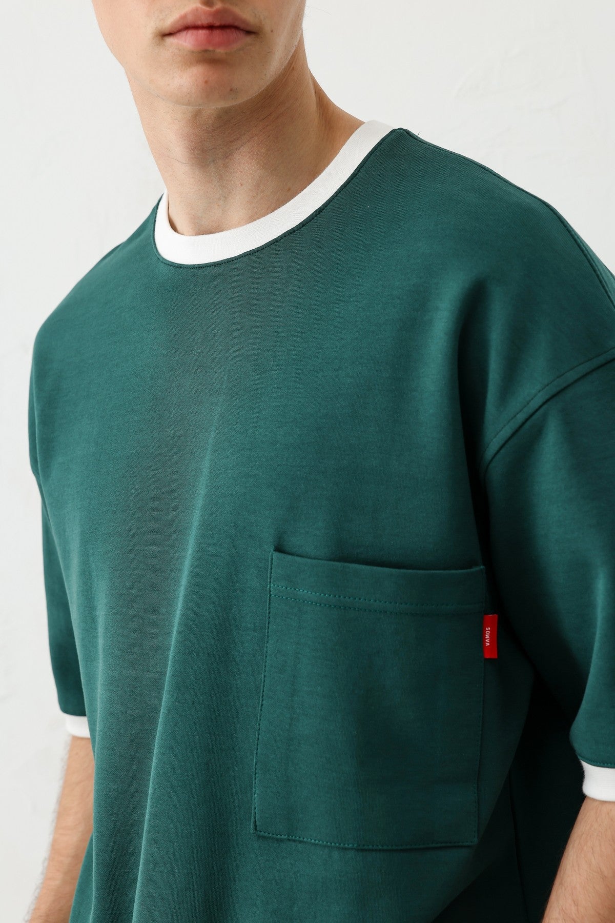 Short-Sleeved Oversized T-Shirt with Pockets