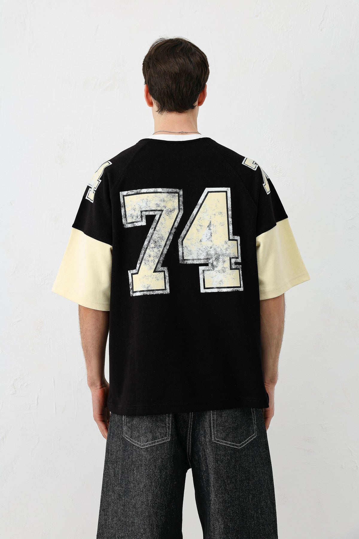 Oversized Ribbed V-Neck Printed T-Shirt