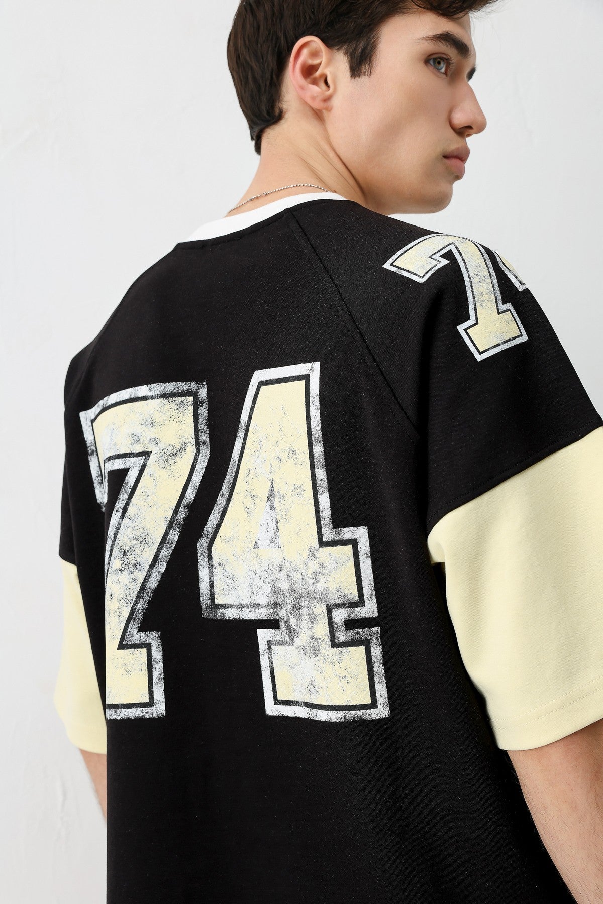 Oversized Ribbed V-Neck Printed T-Shirt