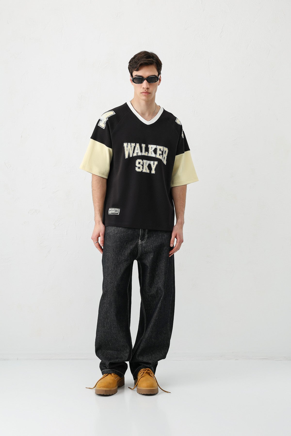 Oversized Ribbed V-Neck Printed T-Shirt