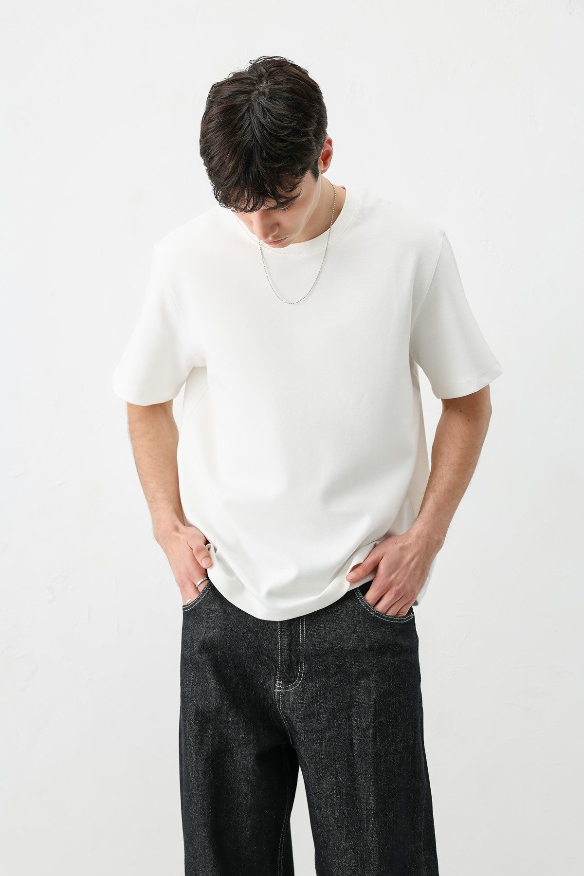 Short-Sleeved Boxy-Fit T-Shirt