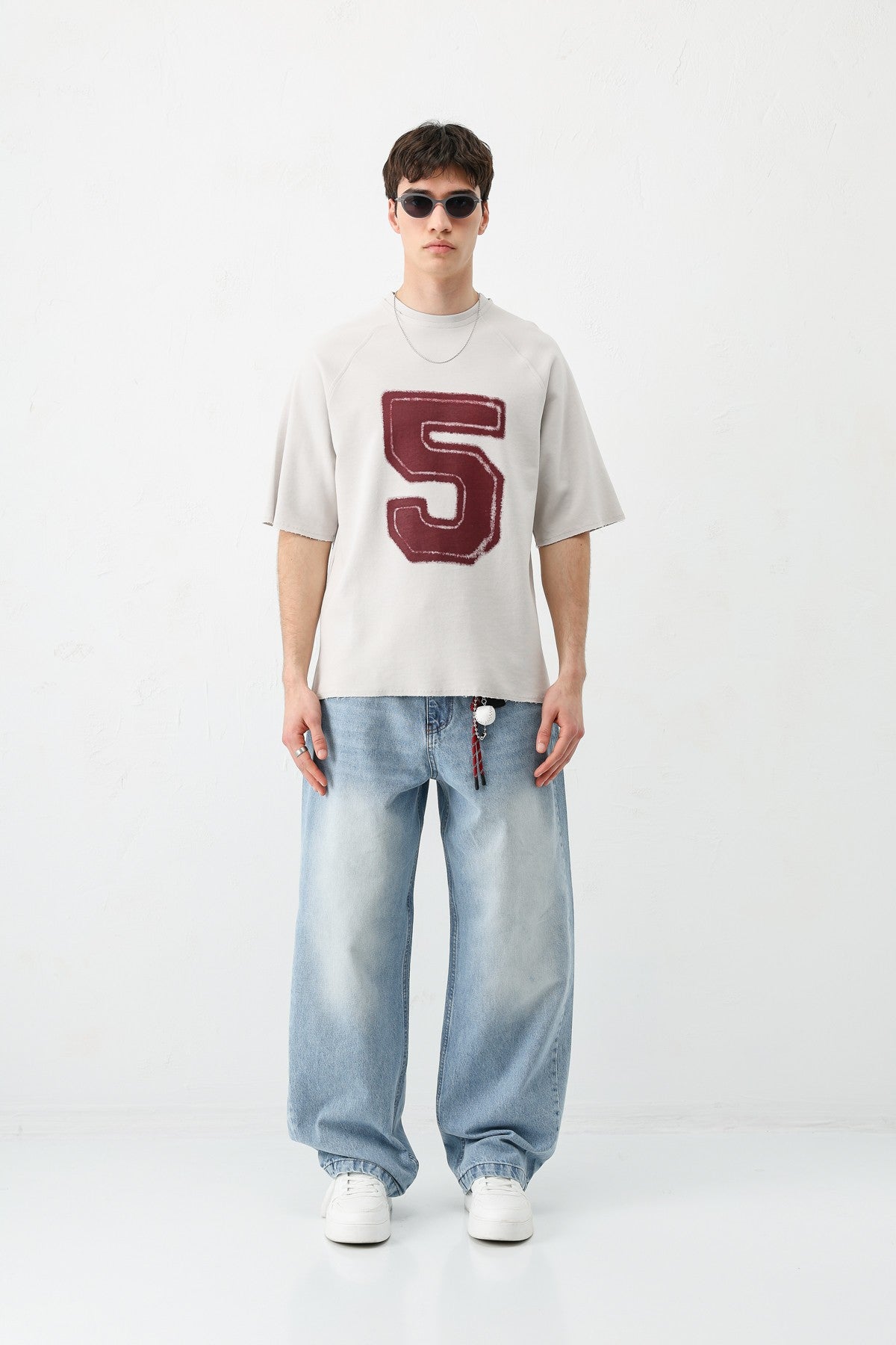 Oversized Crew Neck T-Shirt with 5 Prints