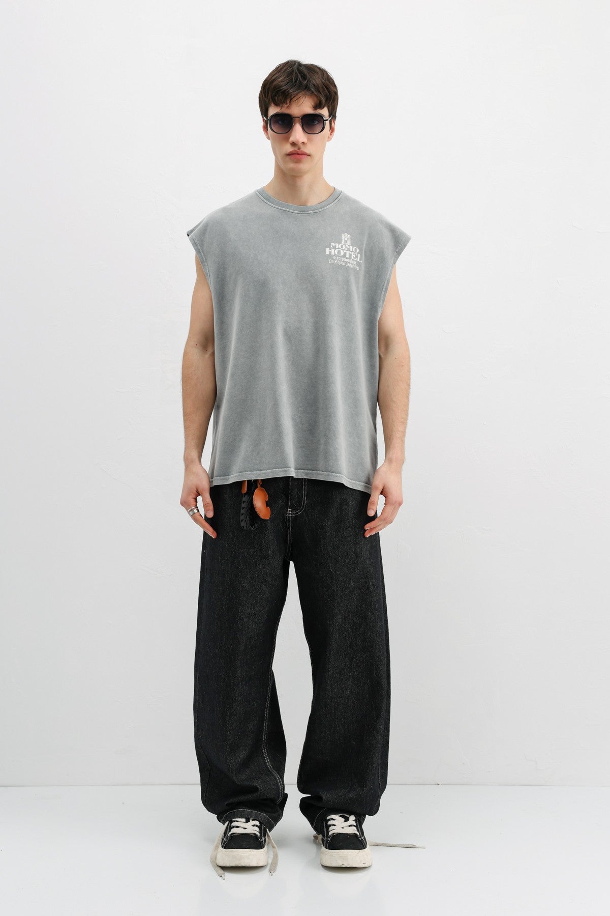 Printed Sleeveless Oversized T-Shirt