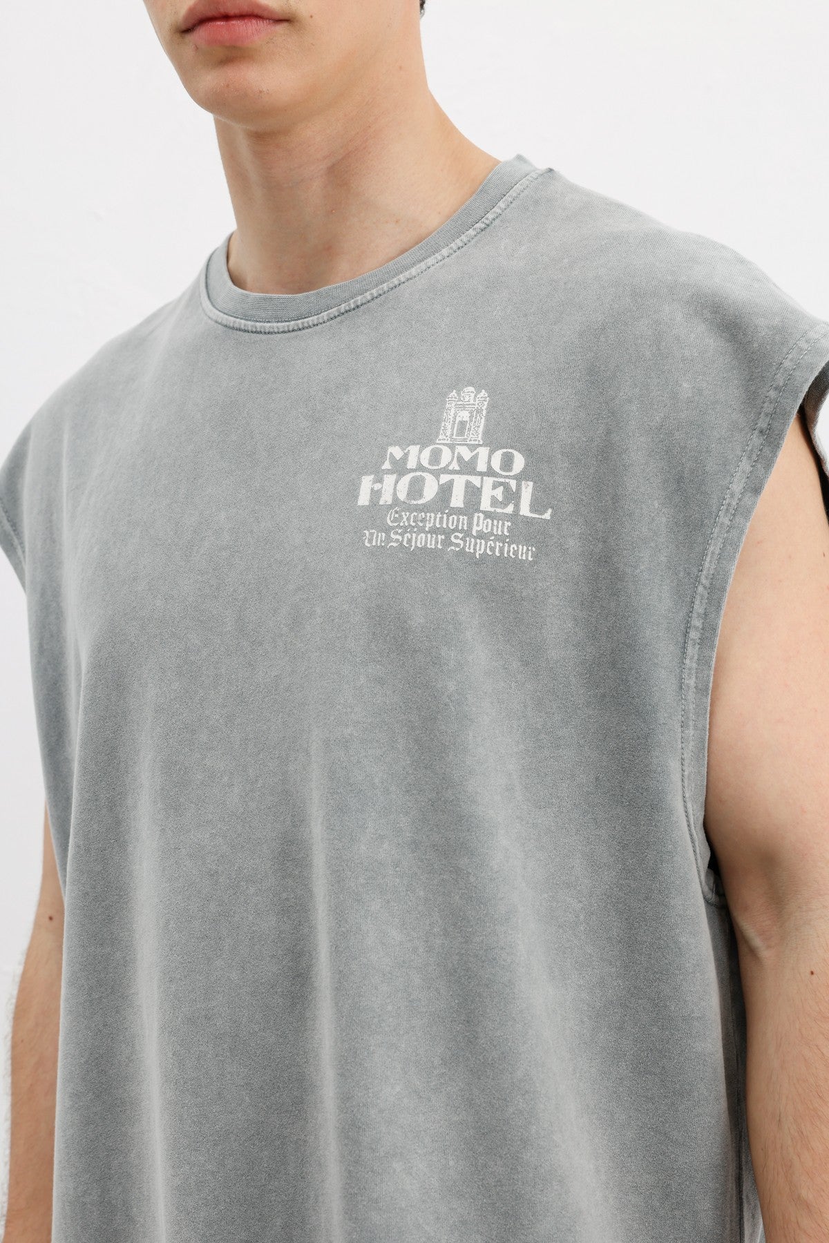 Printed Sleeveless Oversized T-Shirt