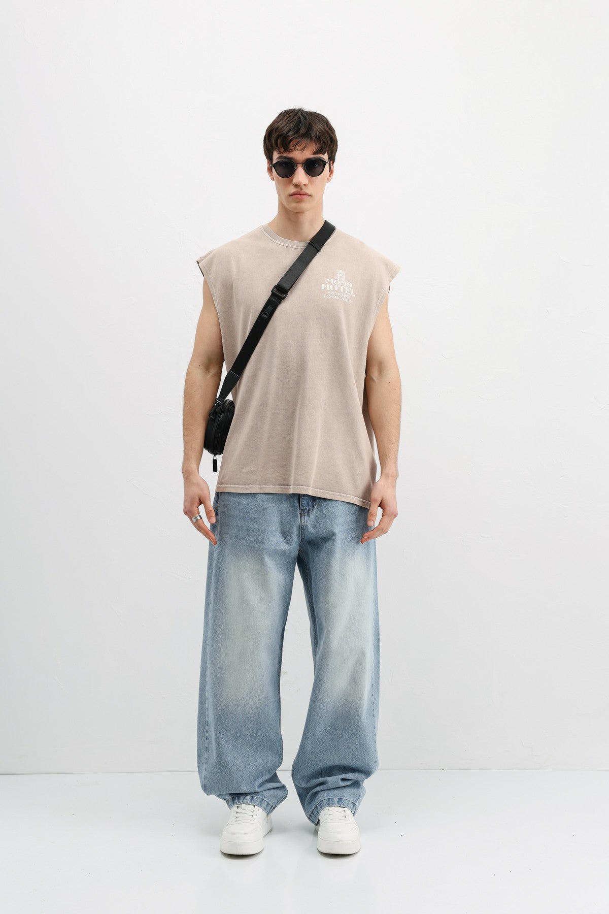 Printed Sleeveless Oversized T-Shirt